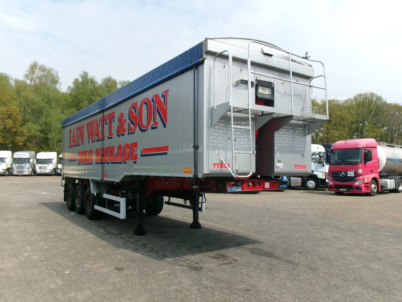 Semirremolque volquete Montracon Tipper trailer alu 55 m3 + tarpaulin: foto 2