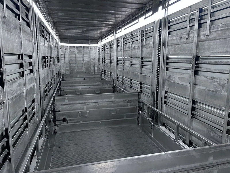 Semirremolque transporte de ganado Pezzaioli 4 stock 121,50m2: foto 12