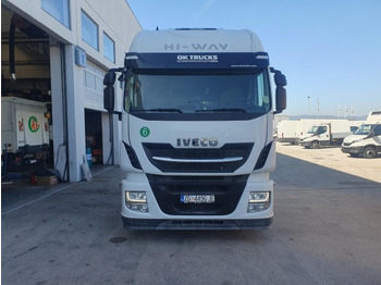 Cabeza tractora IVECO Stralis