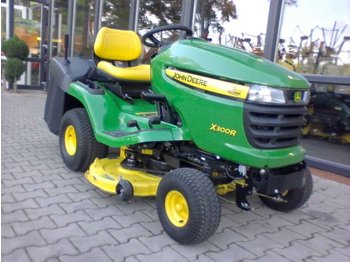 John Deere X300r - Vehículo municipal