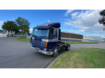 DAF 75 300 - Cabeza tractora: foto 1
