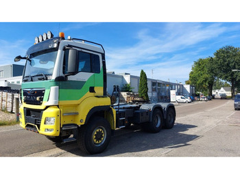 MAN TGS 33.500 33.500 TGS - Cabeza tractora: foto 1