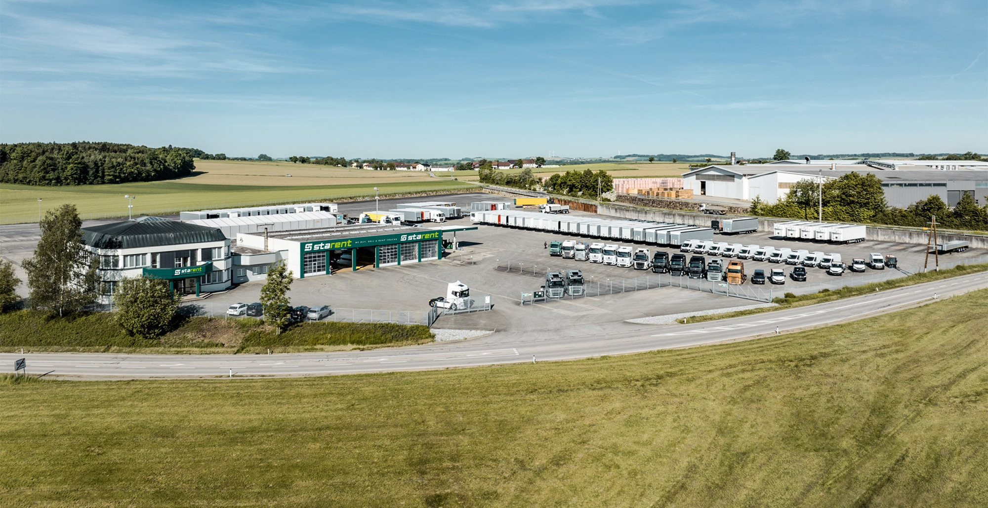 STARENT Truck & Trailer GmbH - Cabezas tractoras DAF undefined: foto 1