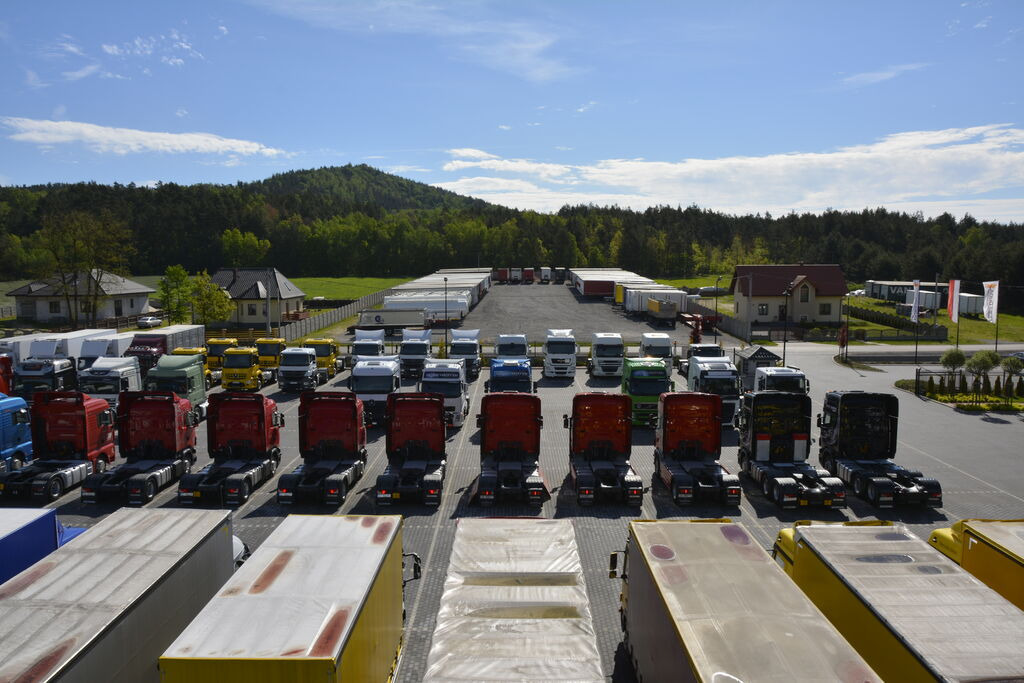 DUETDUDA - Maquinaria de construcción - Año: 2002 undefined: foto 9