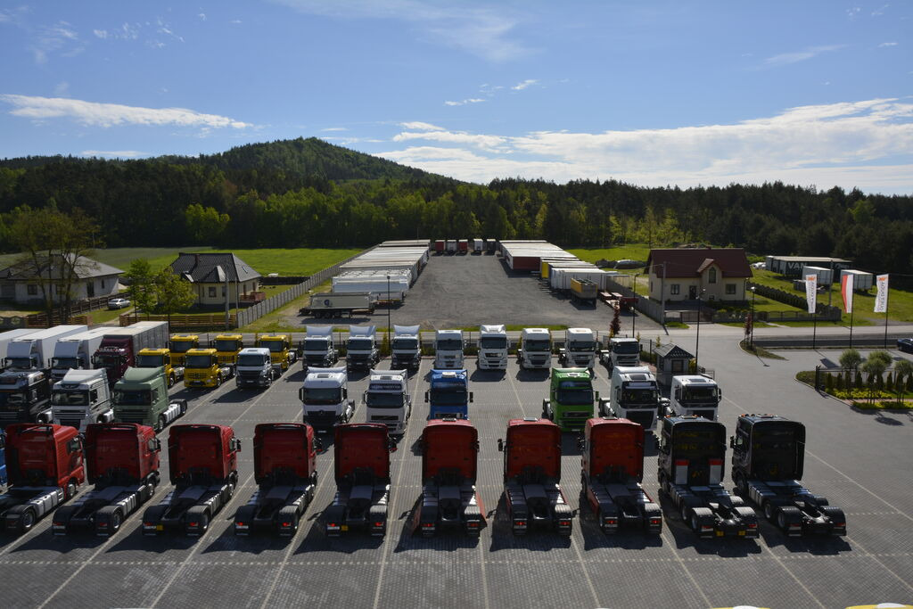 DUETDUDA - Maquinaria de construcción - Año: 2002 undefined: foto 8