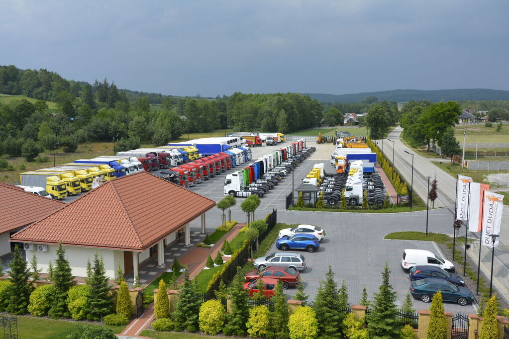 DUETDUDA - Maquinaria de construcción - Año: 2002 undefined: foto 3