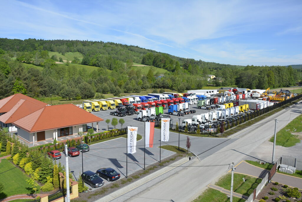 DUETDUDA - Maquinaria de construcción - Año: 2002 undefined: foto 1