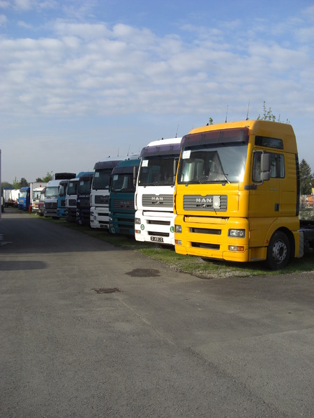 LKW Lasic GmbH - Camiones undefined: foto 2