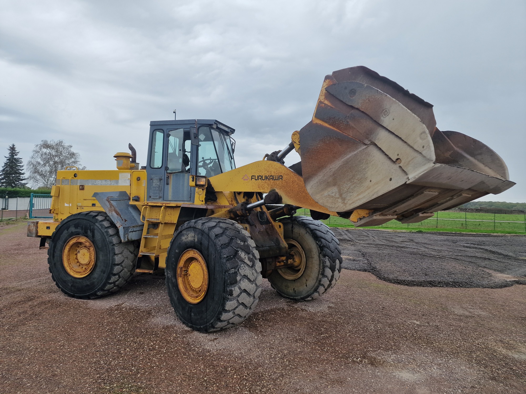 NV TRADING - Vehículos municipales MERCEDES-BENZ undefined: foto 4