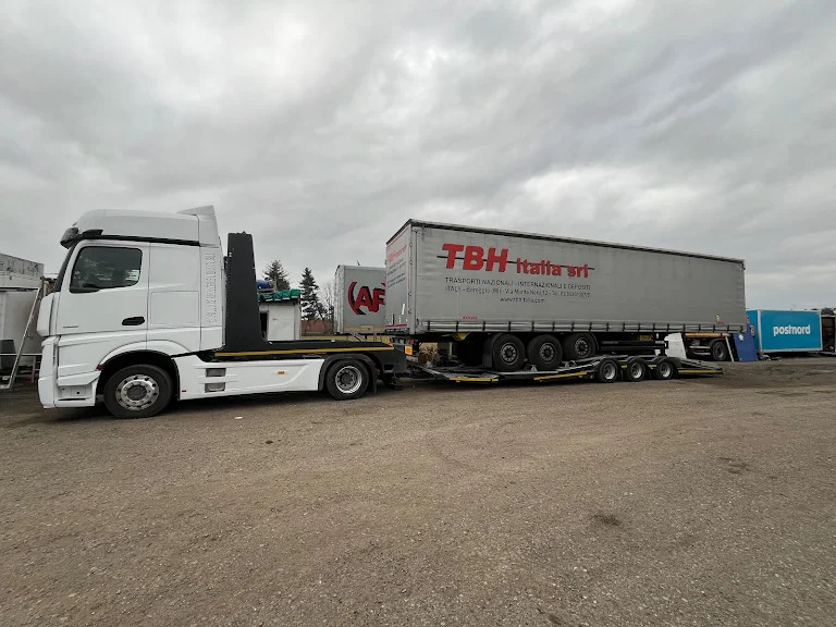 Truck Store Service SRL undefined: foto 6