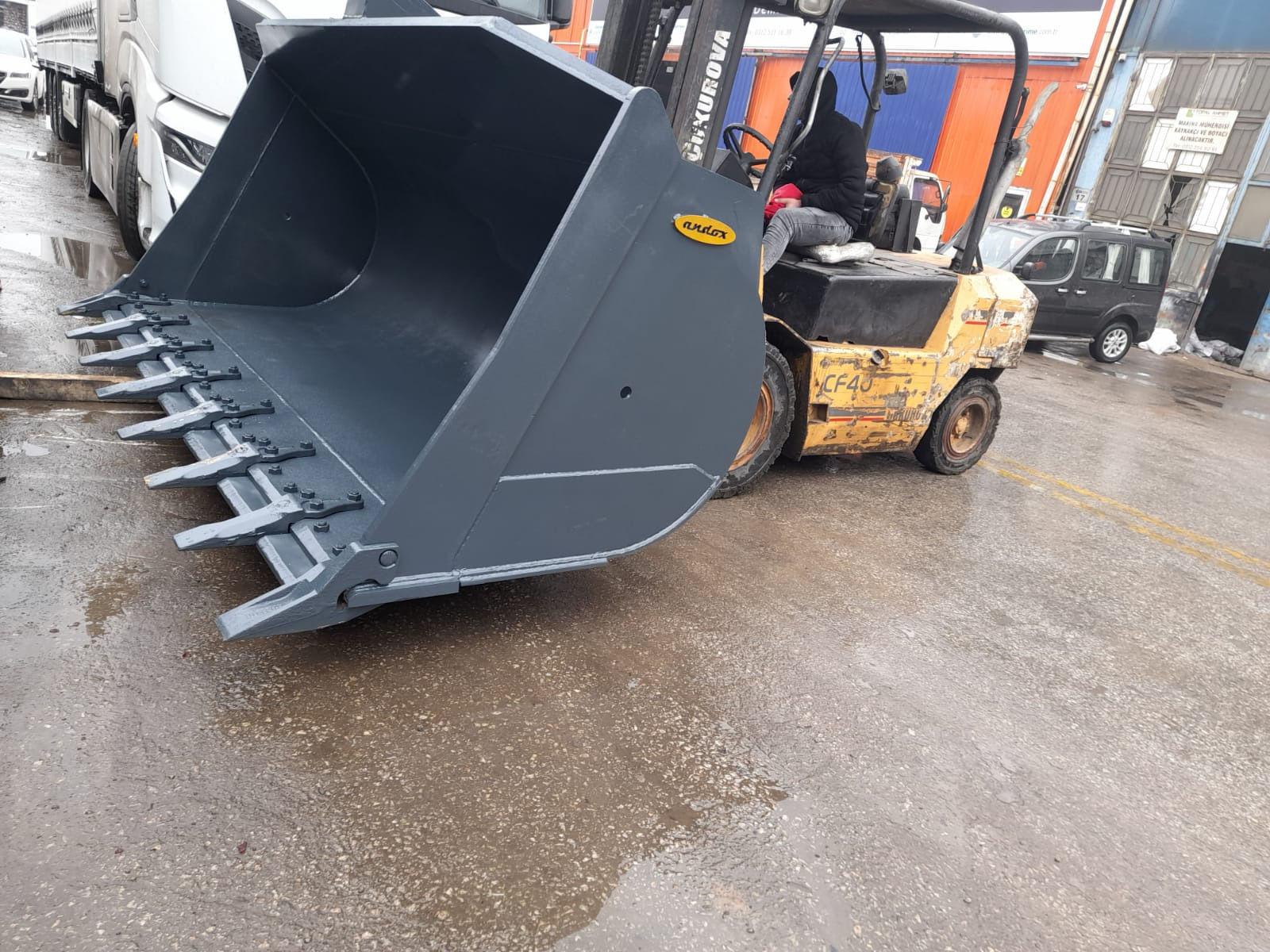 ANDOKS  - Implementos VOLVO undefined: foto 71