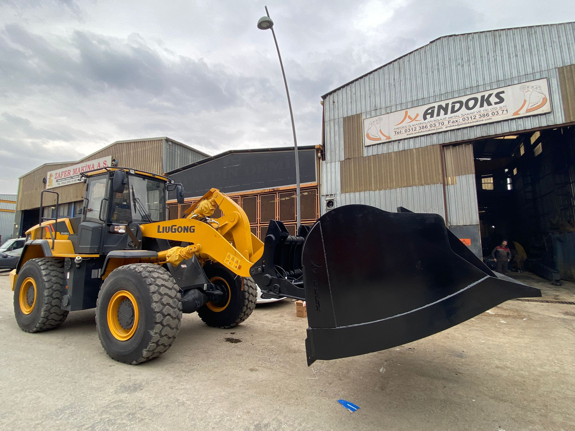 ANDOKS  - Implementos VOLVO undefined: foto 38