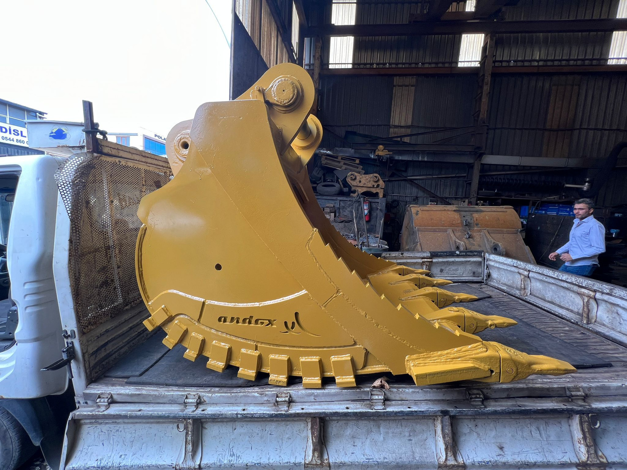 ANDOKS  - Implementos VOLVO undefined: foto 21