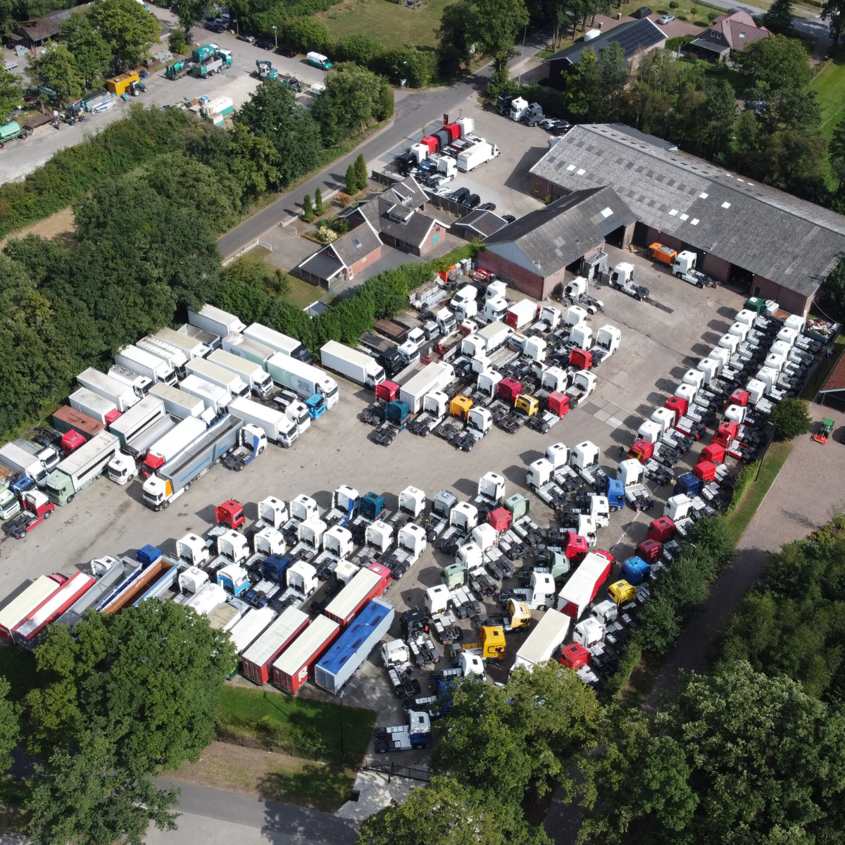 Hesselink Trucks B.V. - Furgonetas - Año: 2019, caja de cambios: manual undefined: foto 7