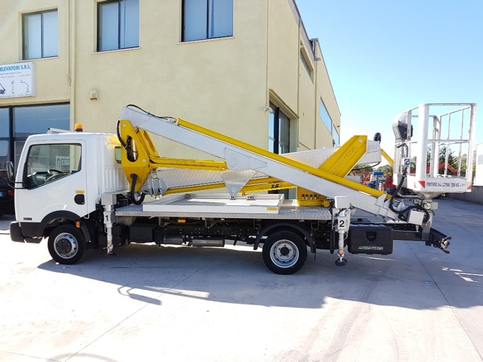 Centro Elevatori SRL - Maquinaria de construcción - Año: 2013 undefined: foto 5