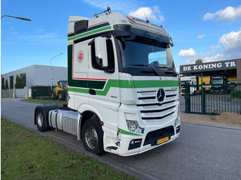 Cabeza tractora MERCEDES-BENZ Actros 1842