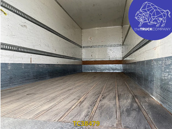 Camión caja cerrada Renault T 430: foto 4 Camión caja cerrada Renault T 430: foto 4