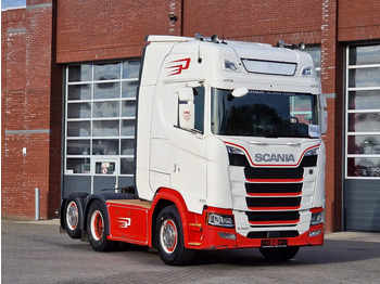 Cabeza tractora SCANIA S 500