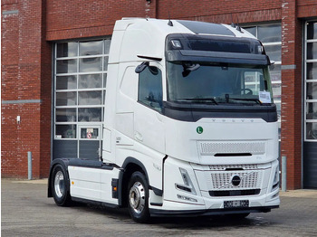 Cabeza tractora VOLVO FH13 500