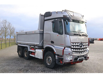 Camión volquete Mercedes-Benz Arocs 2658 2858 | 6X4 | ENGINE PROBLEM EURO 6 | RETARDER: foto 3 Camión volquete Mercedes-Benz Arocs 2658 2858 | 6X4 | ENGINE PROBLEM EURO 6 | RETARDER: foto 3