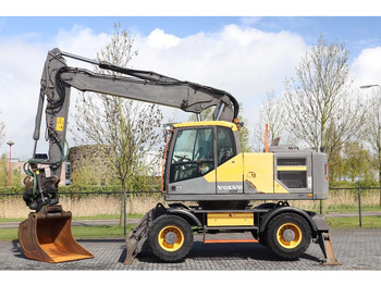 Excavadora de ruedas VOLVO