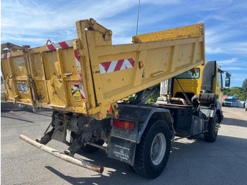 Camión volquete Renault Kerax 370 DCI: foto 3