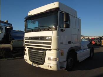 Cabeza tractora DAF XF 105 460