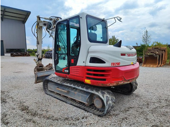 Excavadora de cadenas TAKEUCHI