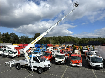 Camión con plataforma elevadora PALFINGER