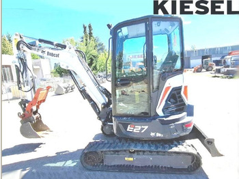Miniexcavadora BOBCAT E27