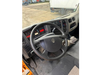 Camión caja cerrada Renault Midlum 220: foto 5 Camión caja cerrada Renault Midlum 220: foto 5