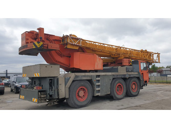 Autogrúa Liebherr LTM 1050-1: foto 4