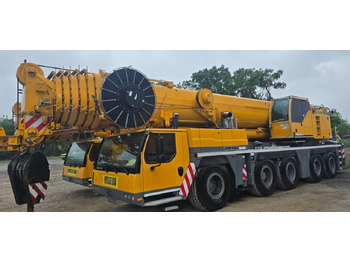 Autogrúa LIEBHERR