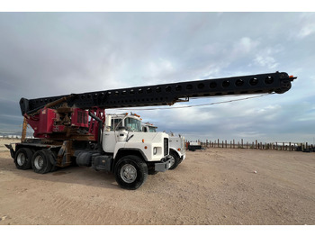 Martillo de hinca de pilotes