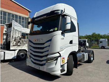 Cabeza tractora IVECO S-WAY