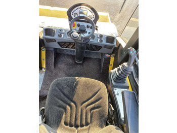 Compactador BOMAG BW177D-5: foto 5