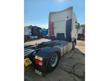 Cabeza tractora DAF XF 460 SSC Retarder Standklima: foto 5 Cabeza tractora DAF XF 460 SSC Retarder Standklima: foto 5