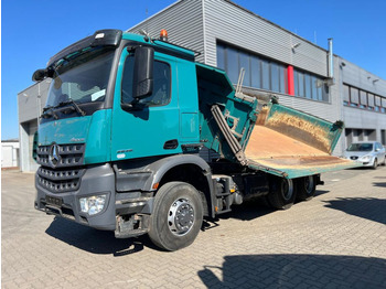 Camión volquete MERCEDES-BENZ Arocs 2636