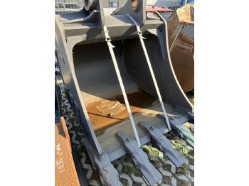 Retroexcavadora Volvo Tieflöffel mit Zähnen - Festanbau: foto 4