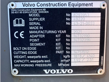 Retroexcavadora Volvo Tieflöffel mit Zähnen - Festanbau: foto 5