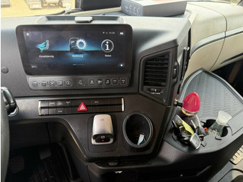 Cabeza tractora Mercedes-Benz ACTROS 1846 4x4 HAD Eur 6 Kipphydraulik Retarder: foto 3 Cabeza tractora Mercedes-Benz ACTROS 1846 4x4 HAD Eur 6 Kipphydraulik Retarder: foto 3