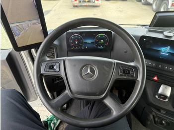 Camión multibasculante, Camión grúa Mercedes-Benz Arocs 3246 8x4 Abrollkipper Kran Palfinger 19001: foto 4