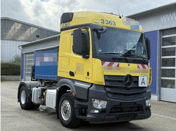 Cabeza tractora MERCEDES-BENZ Actros 1846