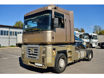 Cabeza tractora RENAULT Magnum 440: foto 4