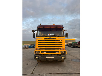 Cabeza tractora SCANIA 113M 380: foto 2