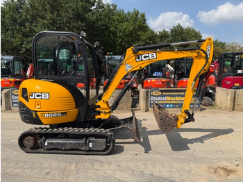 Miniexcavadora JCB 8026