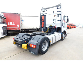 Cabeza tractora Iveco As440stp: foto 3