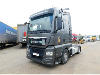 Cabeza tractora MAN TGX