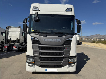 Cabeza tractora SCANIA R 460