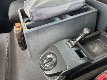 Camión portacontenedor de cadenas MAN TGM 15.250 4x2 LL TGM 15.250 4x2 LL, Tele-Absetzer: foto 5